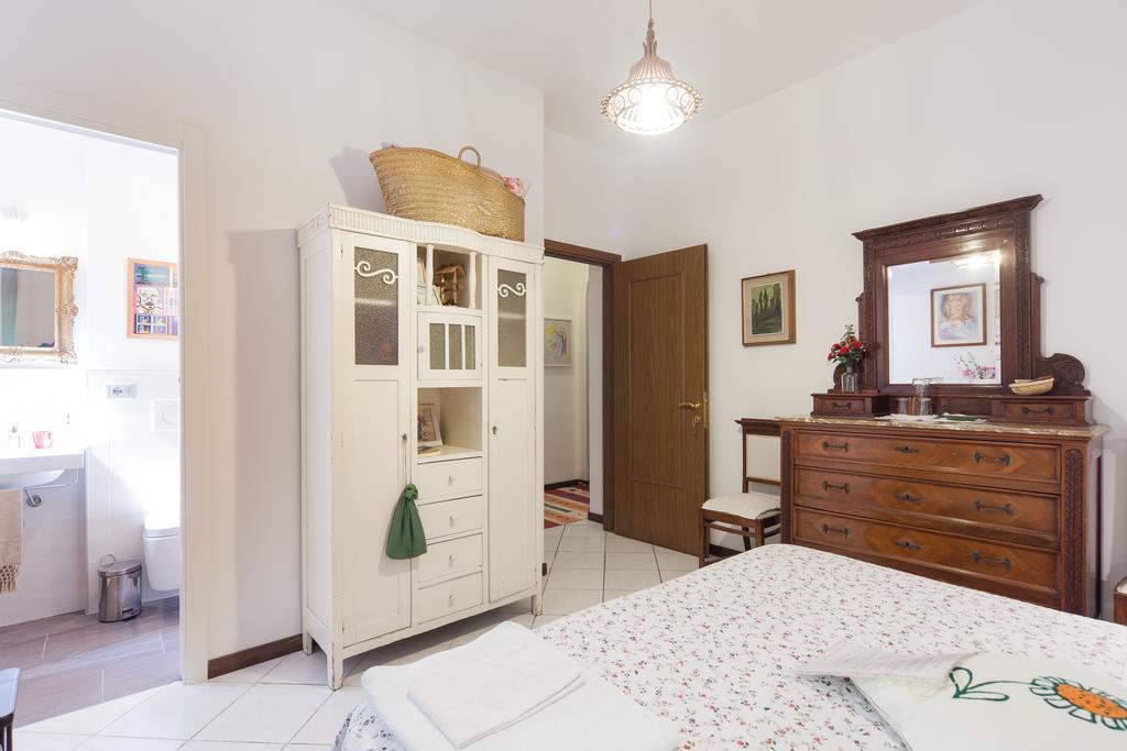 Al Quadrifoglio Bed & Breakfast Verona Phòng bức ảnh